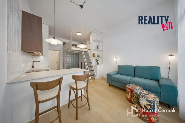 Pronájem bytu 1+kk, Brno, 35 m2