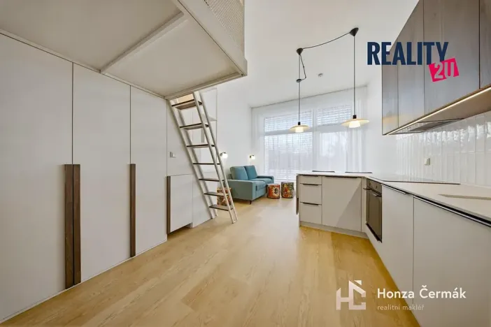 Pronájem bytu 1+kk, Brno, 35 m2