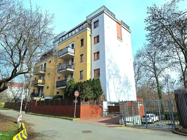 Pronájem bytu 3+kk, Praha - Vysočany, Za Lidovým domem, 58 m2