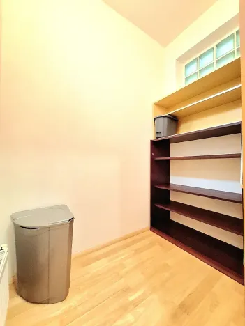 Pronájem bytu 3+kk, Praha - Vysočany, Za Lidovým domem, 58 m2