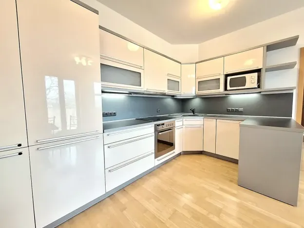 Prodej bytu 3+kk, Praha - Vysočany, Za Lidovým domem, 58 m2