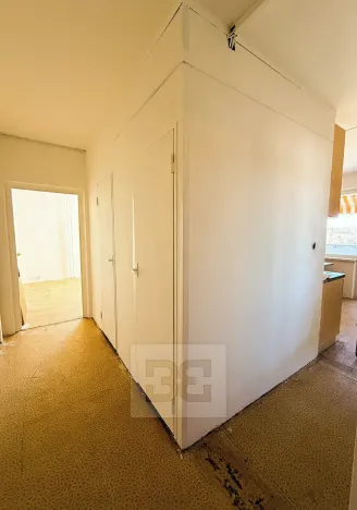 Pronájem bytu 3+1, Karlovy Vary, Mládežnická, 74 m2