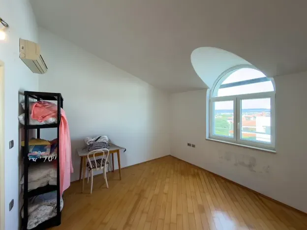 Prodej bytu 4+kk, Pula, Chorvatsko, 115 m2