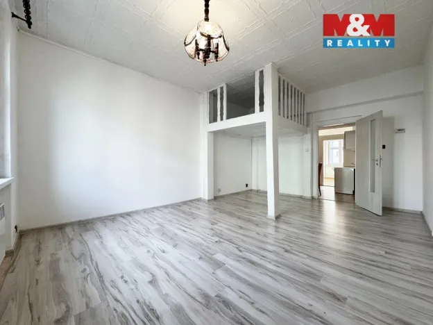 Prodej bytu 2+1, Karlovy Vary - Rybáře, Sokolovská, 77 m2