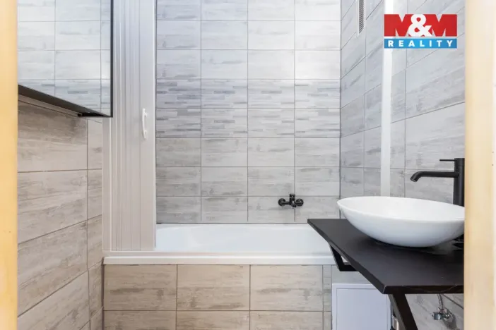 Prodej bytu 3+1, Opava - Předměstí, Krnovská, 72 m2