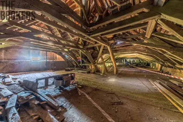 Prodej komerční, Buzice, 1800 m2