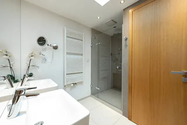 Pronájem bytu 4+kk, Praha - Holešovice, Komunardů, 200 m2