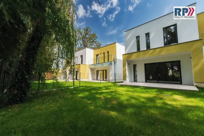 Prodej vily, Praha - Klánovice, U trativodu, 146 m2