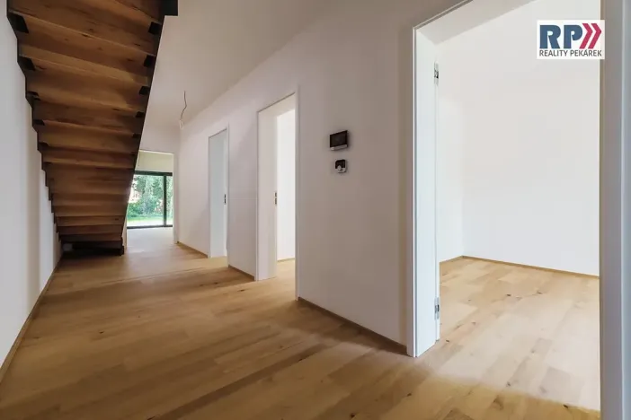 Prodej vily, Praha - Klánovice, U trativodu, 146 m2