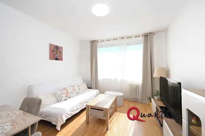 Pronájem bytu 2+kk, Praha - Modřany, Urbánkova, 41 m2