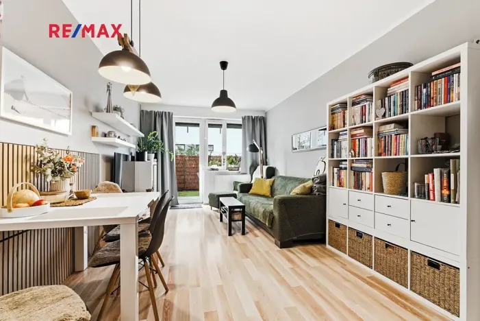 Prodej bytu 2+kk, Praha - Hostavice, U Hostavického potoka, 50 m2