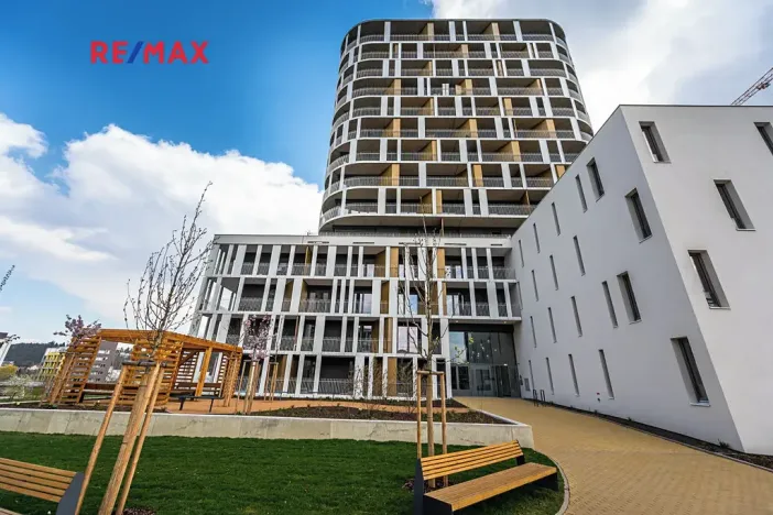 Pronájem bytu 2+kk, Praha - Modřany, Mezi vodami, 56 m2