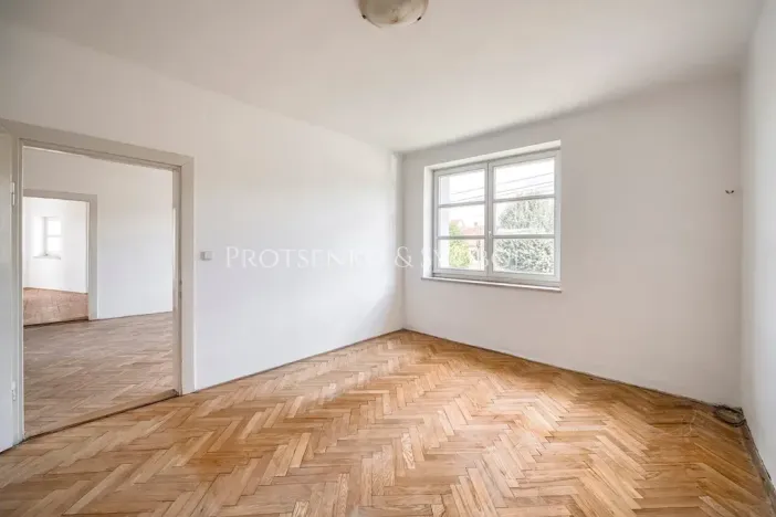 Prodej ubytování, Křižanov, Benešovo náměstí, 530 m2