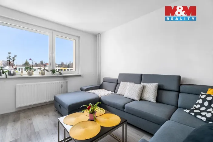 Pronájem bytu 2+kk, Jablonec nad Nisou, Jizerská, 43 m2