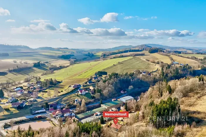 Prodej rodinného domu, Stružinec, 254 m2