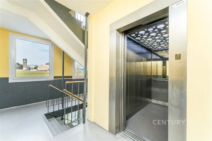 Prodej bytu 2+kk, Praha, Tatarkova, 42 m2