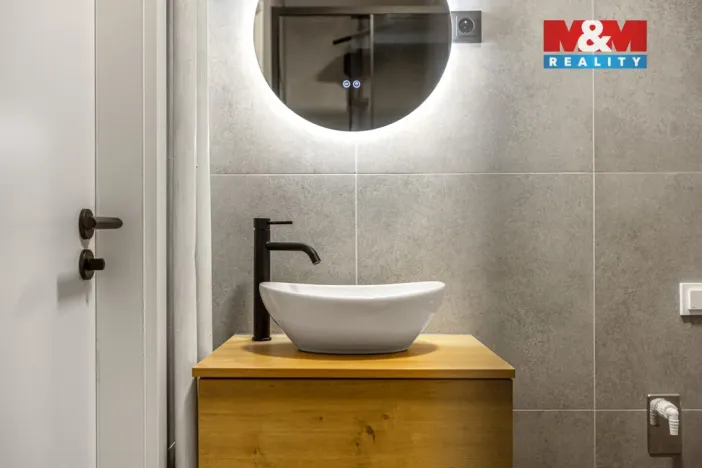 Prodej bytu 2+1, Most, Vítězslava Nezvala, 54 m2