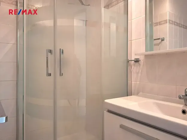 Pronájem bytu 2+kk, Praha - Písnice, Na okruhu, 50 m2