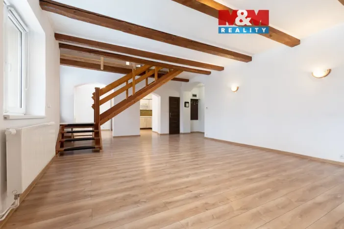 Prodej atypického bytu, Bohumín - Nový Bohumín, Čáslavská, 125 m2