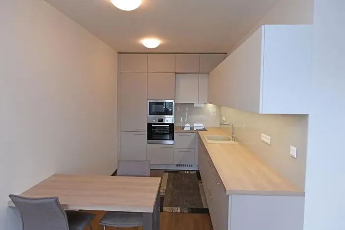 Pronájem bytu 2+kk, Praha - Jinonice, Pod stolovou horou, 54 m2