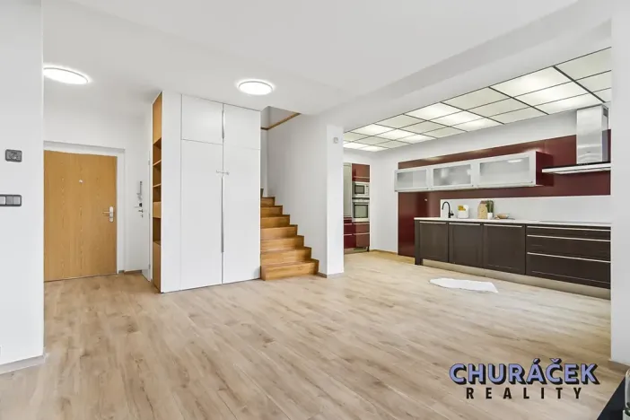 Pronájem bytu 3+kk, Praha - Kunratice, Merhoutova, 114 m2