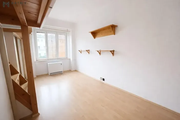 Pronájem bytu 2+kk, Praha - Vršovice, Přípotoční, 56 m2