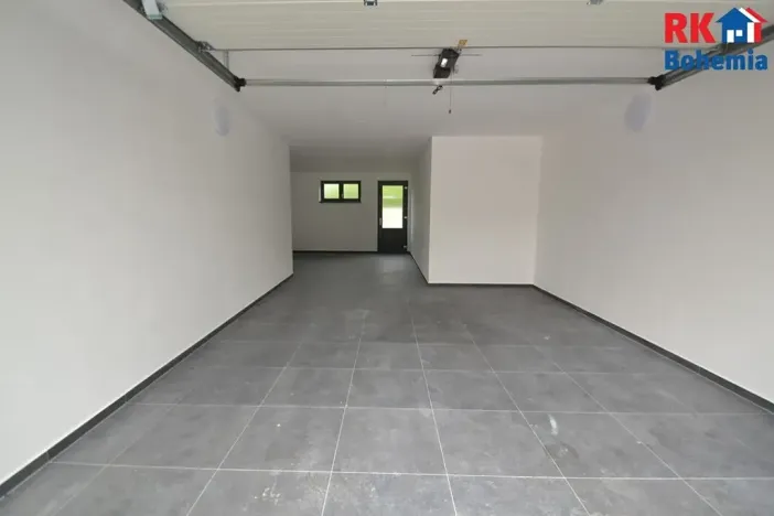 Prodej bytu 3+kk, Praha - Lhotka, Slepá I, 74 m2