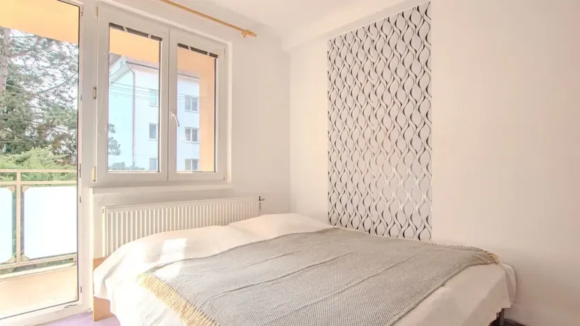 Pronájem bytu 3+1, Velký Osek, Revoluční, 65 m2