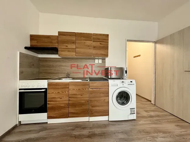 Pronájem bytu 1+kk, Varnsdorf, Čelakovická, 29 m2