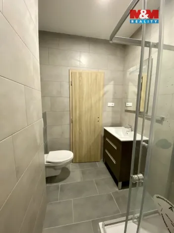 Pronájem bytu 1+kk, Louny, Pražská, 45 m2
