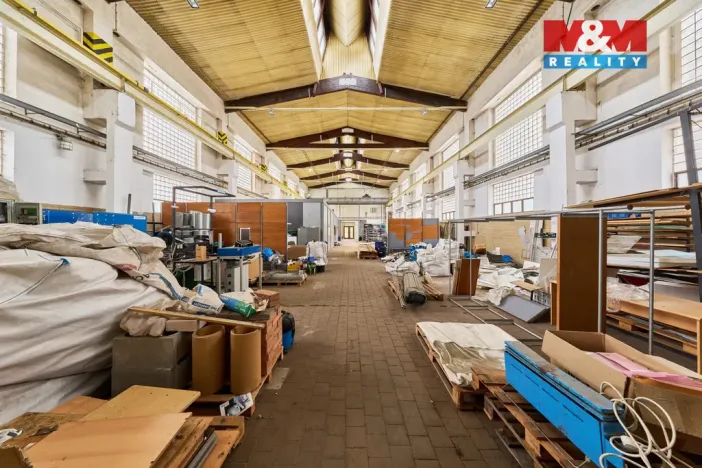 Prodej skladu, Trutnov - Horní Staré Město, 1667 m2