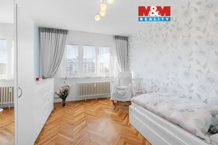 Prodej bytu 2+1, Kladno - Kročehlavy, Litevská, 57 m2