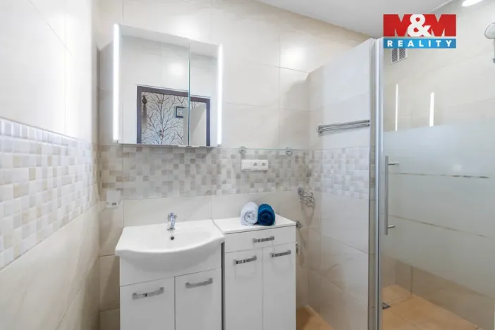 Prodej bytu 2+1, Kladno - Kročehlavy, Litevská, 57 m2