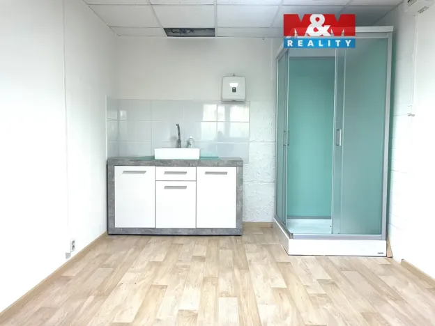 Pronájem komerční nemovitosti, Most, Kpt. Jaroše, 29 m2