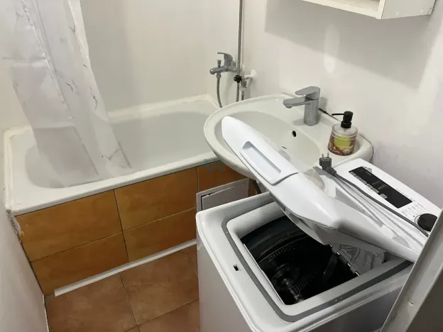 Prodej bytu 1+kk, České Budějovice, V. Volfa, 31 m2