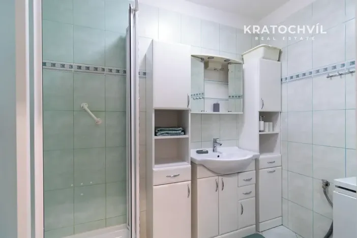 Pronájem bytu 2+1, Praha - Vinohrady, Vinohradská, 52 m2