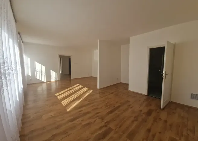 Pronájem bytu 2+1, Praha - Vinohrady, Kouřimská, 68 m2