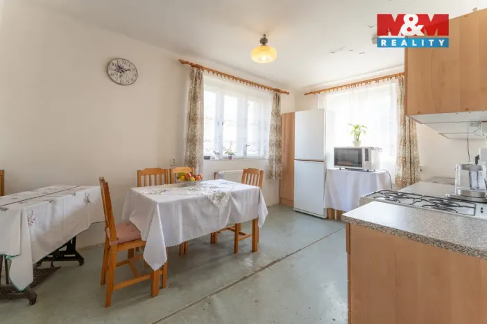 Prodej rodinného domu, Uhlířské Janovice, Fügnerova, 285 m2