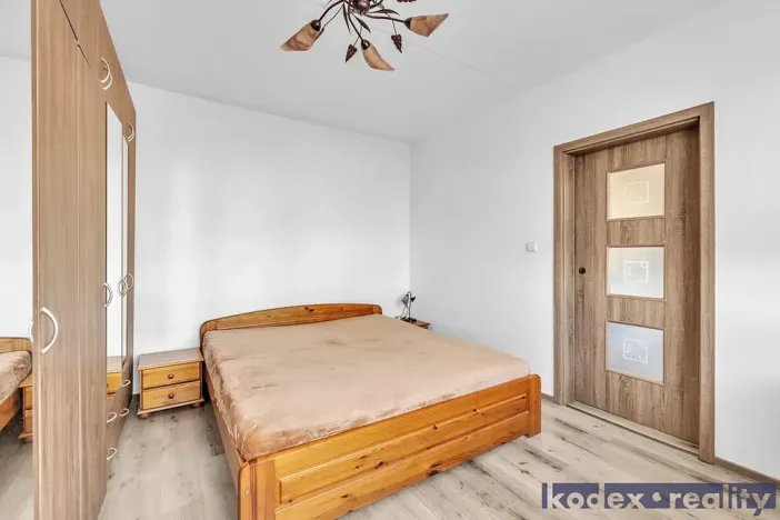 Prodej bytu 4+1, Hradec Králové, Mandysova, 94 m2