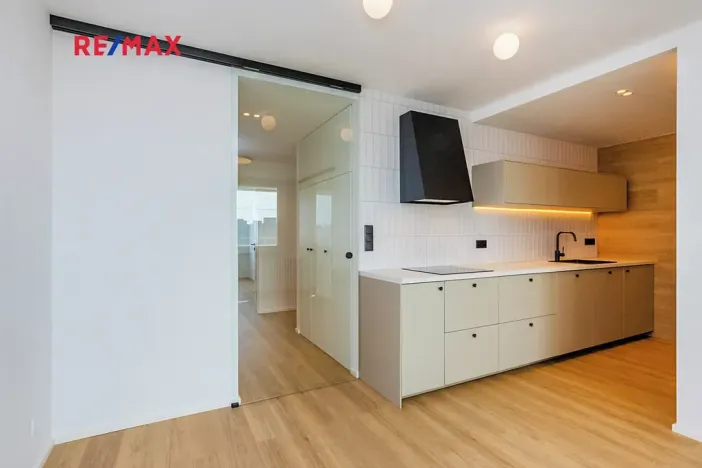 Prodej bytu 4+kk, Praha - Stodůlky, Neustupného, 73 m2