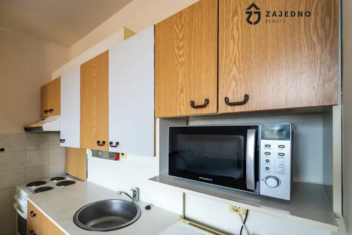 Pronájem bytu 1+kk, Brno, Oblá, 31 m2