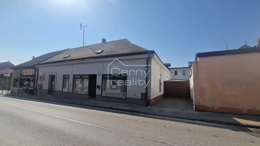 Prodej komerční nemovitosti, Nový Bydžov, Dukelská třída, 300 m2