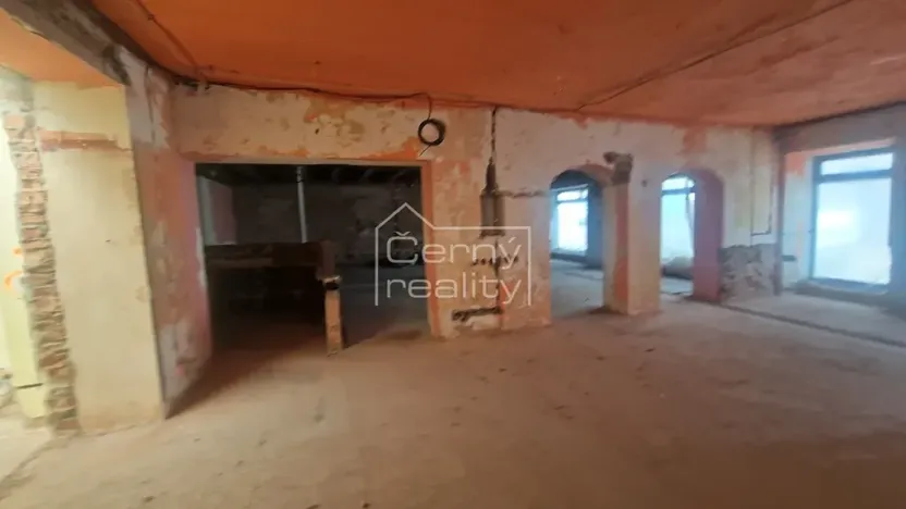 Prodej komerční nemovitosti, Nový Bydžov, Dukelská třída, 300 m2