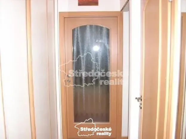 Pronájem bytu 2+kk, Praha - Kamýk, Machuldova, 43 m2