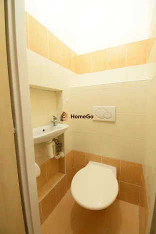 Pronájem bytu 1+kk, Praha - Vršovice, Sevastopolská, 19 m2