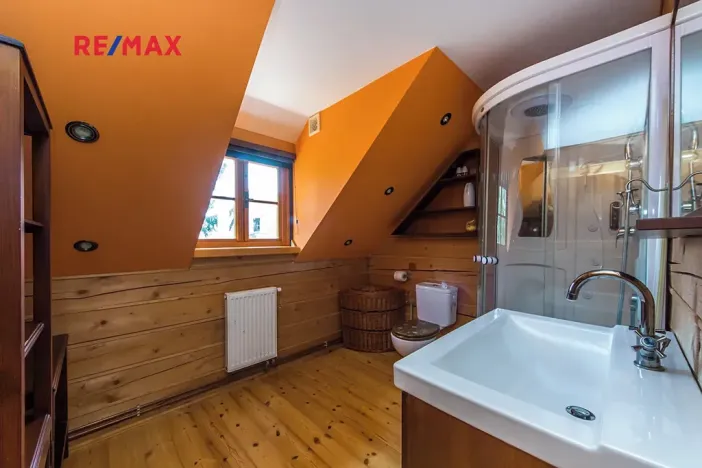 Prodej vícegeneračního domu, Lípa nad Orlicí, 340 m2