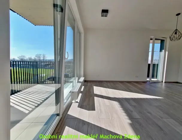 Pronájem bytu 2+kk, Praha - Modřany, Zlochova, 50 m2