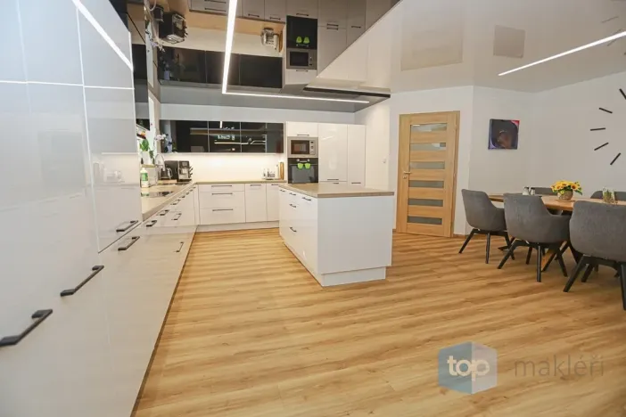 Prodej rodinného domu, Pyšely - Zaječice, Na Dolíku, 698 m2