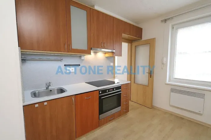 Pronájem bytu 2+kk, Úvaly, Husova, 38 m2