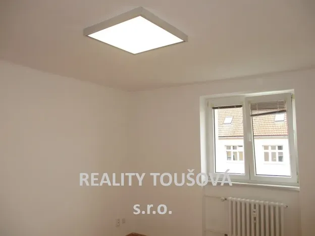 Prodej bytu 2+1, Plzeň - Jižní Předměstí, Lukavická, 64 m2